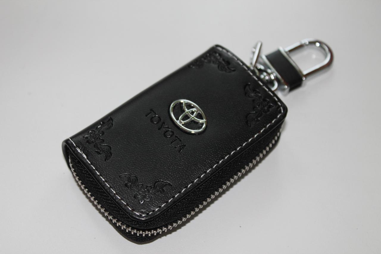 

Ключница для авто KeyHolder Premium TOYOTA Черная