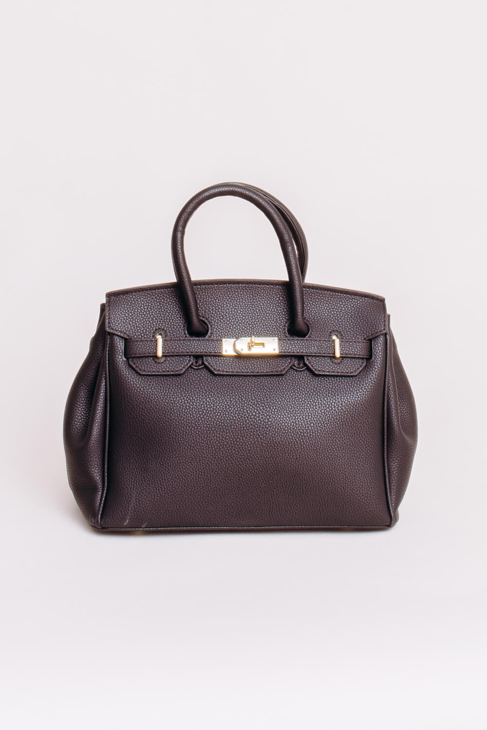 

Сумка з замком Femme 1851 M чорна (01010155/M чорна)