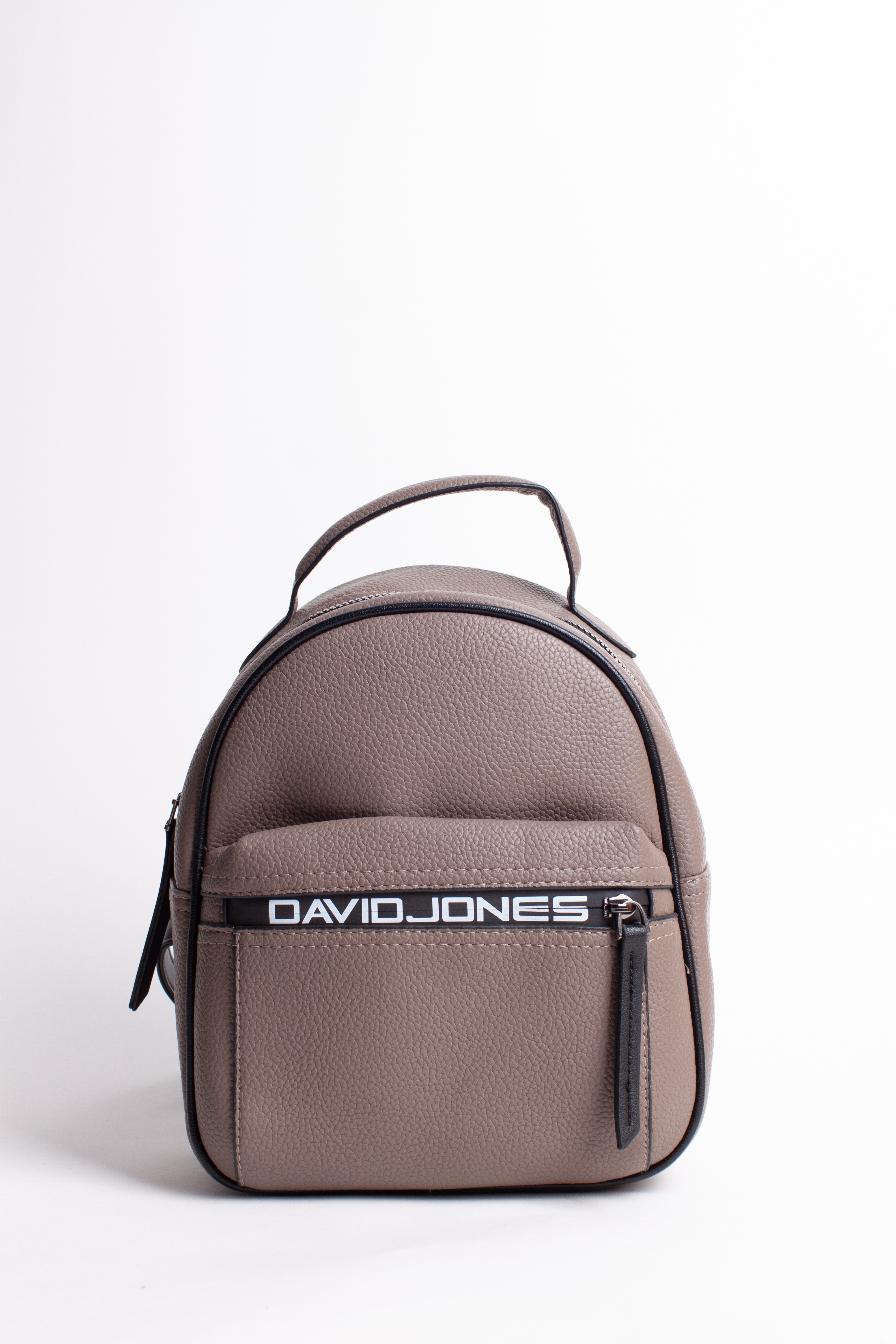 

Рюкзак David Jones Эми капучиновый 22*25*11 (8700)
