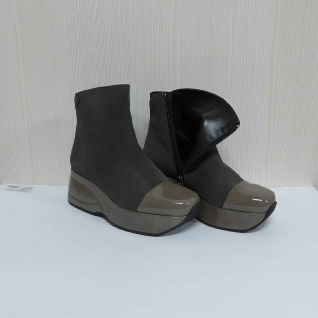 

Черевики Kelton 37 Сірі 0270