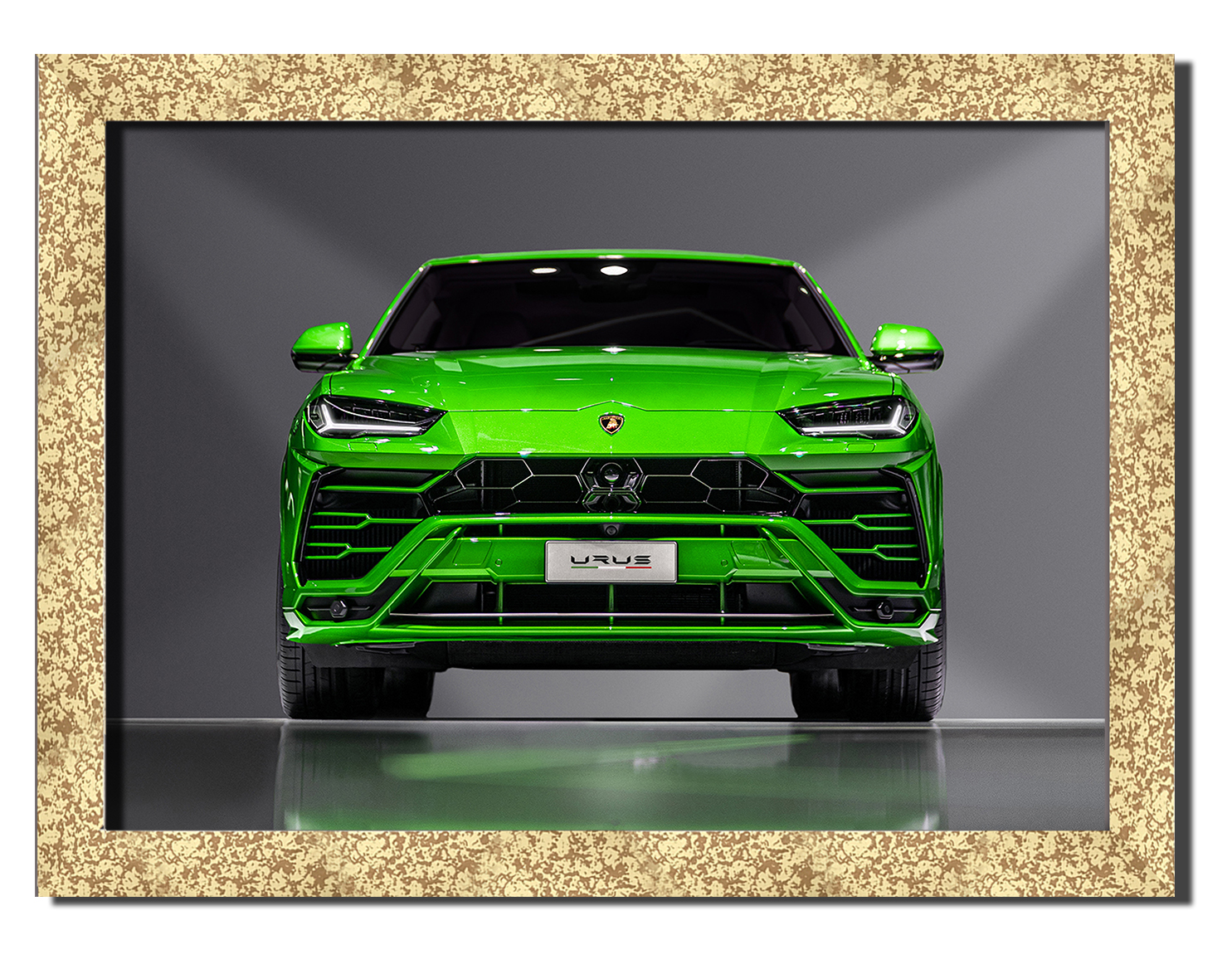 

Golden frame картина на файн-арт бумаге Lamborghini Urus споривное авто Hotel Arizona HD 31 см x 41 см