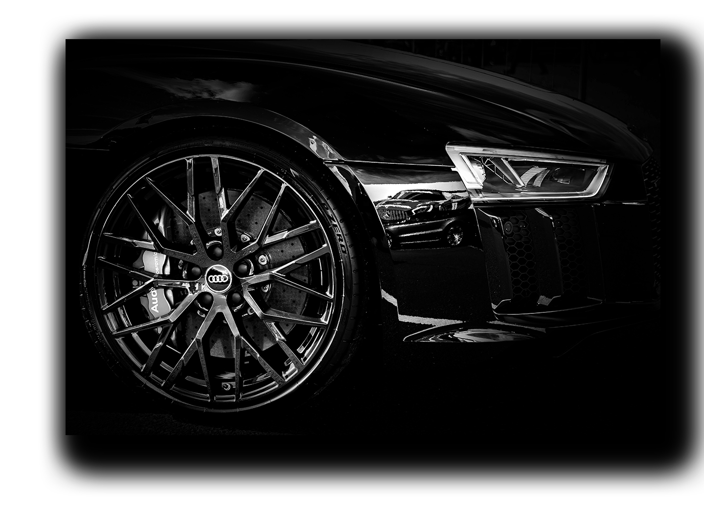 

картина на холсте авто Audi R8 спортседан Ауди Hotel Arizona HD 72 см x 127 см