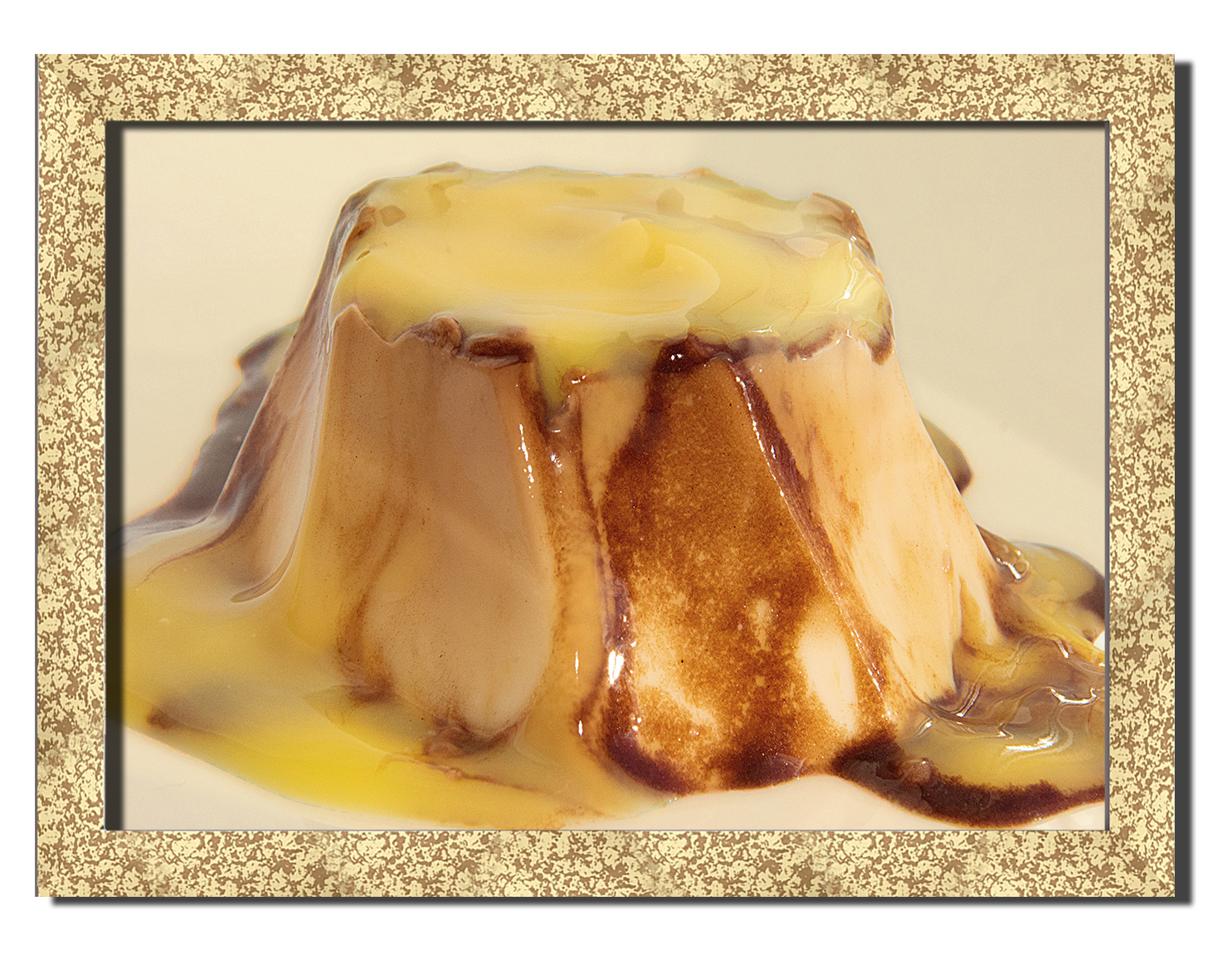 

Golden frame картина на файн-арт бумаге панна котта десерт сладости и крем Hotel Arizona HD 31 см x 41 см