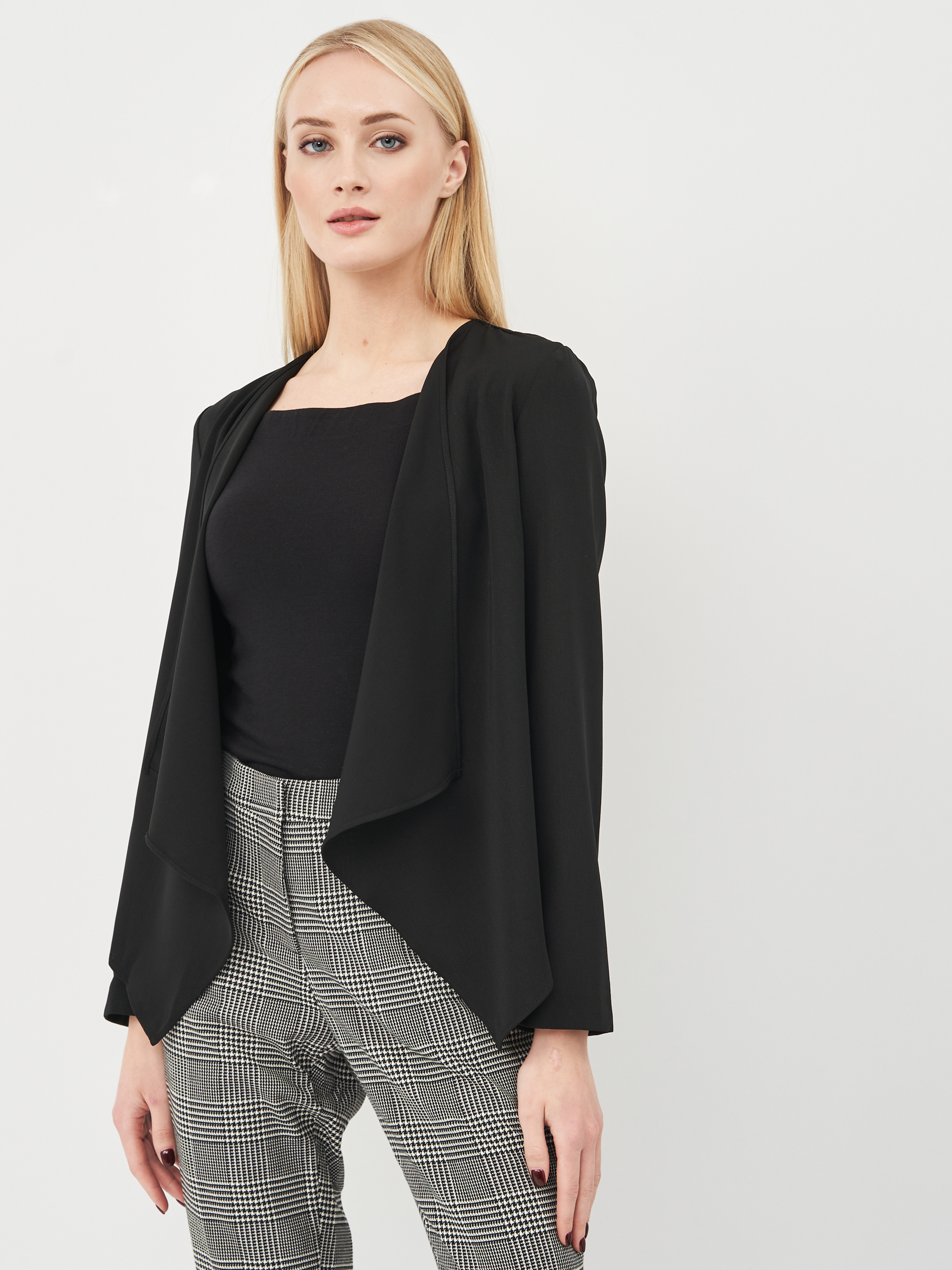 

Жакет H&M KK4058384 38 Черный