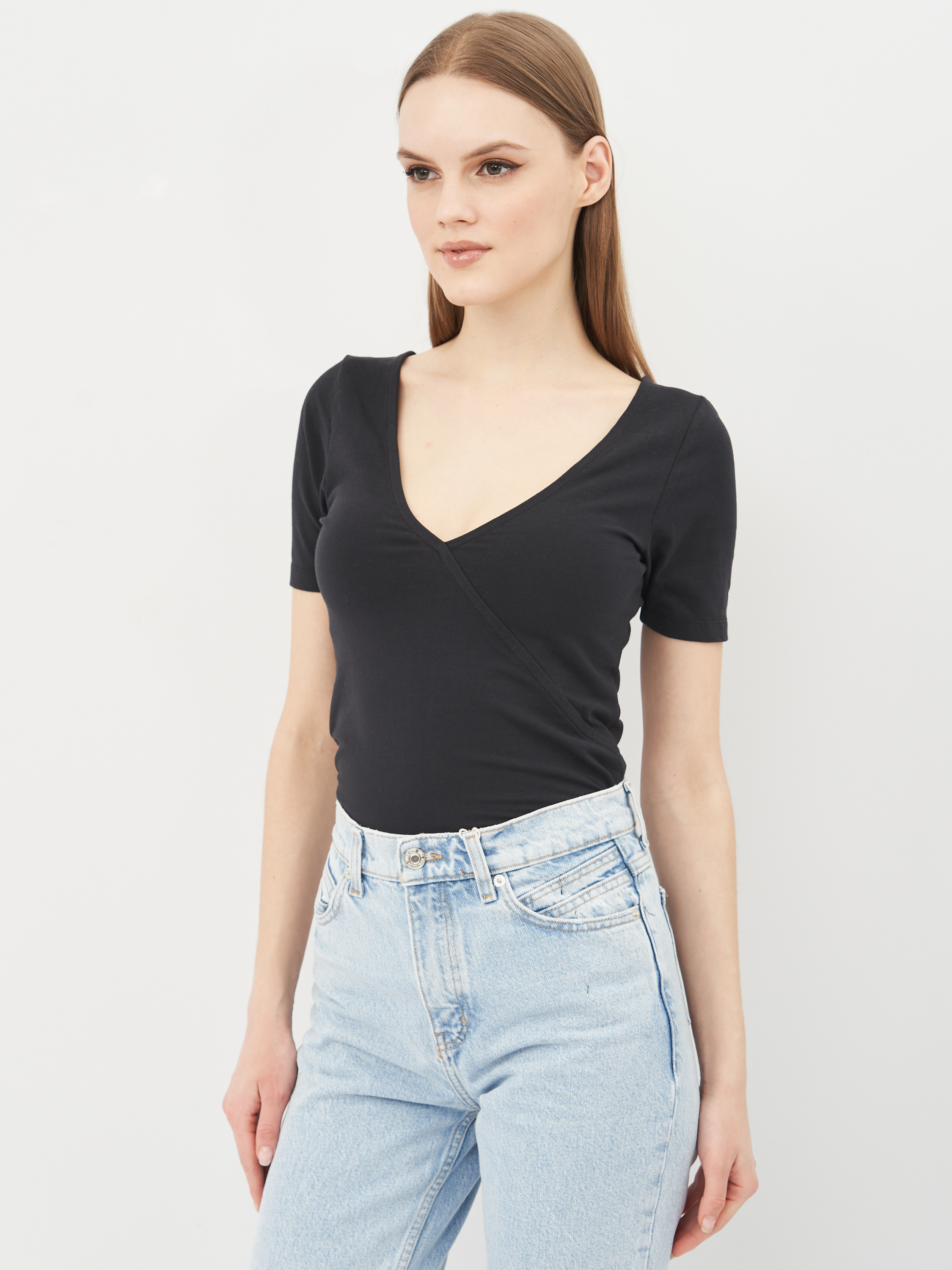 

Футболка H&M KK0123569 S Черная