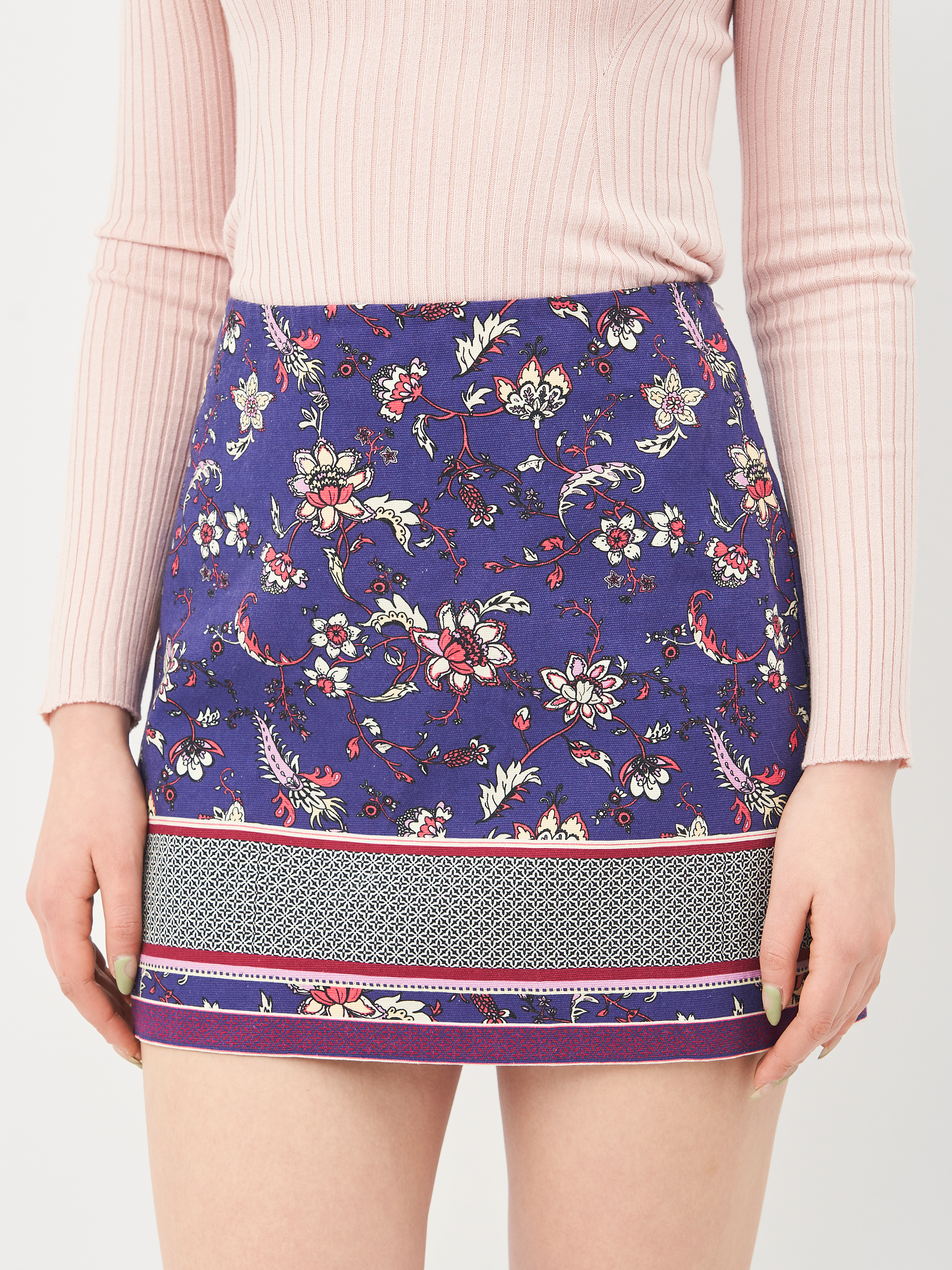 

Юбка H&M KK8522011 38 Фиолетовая
