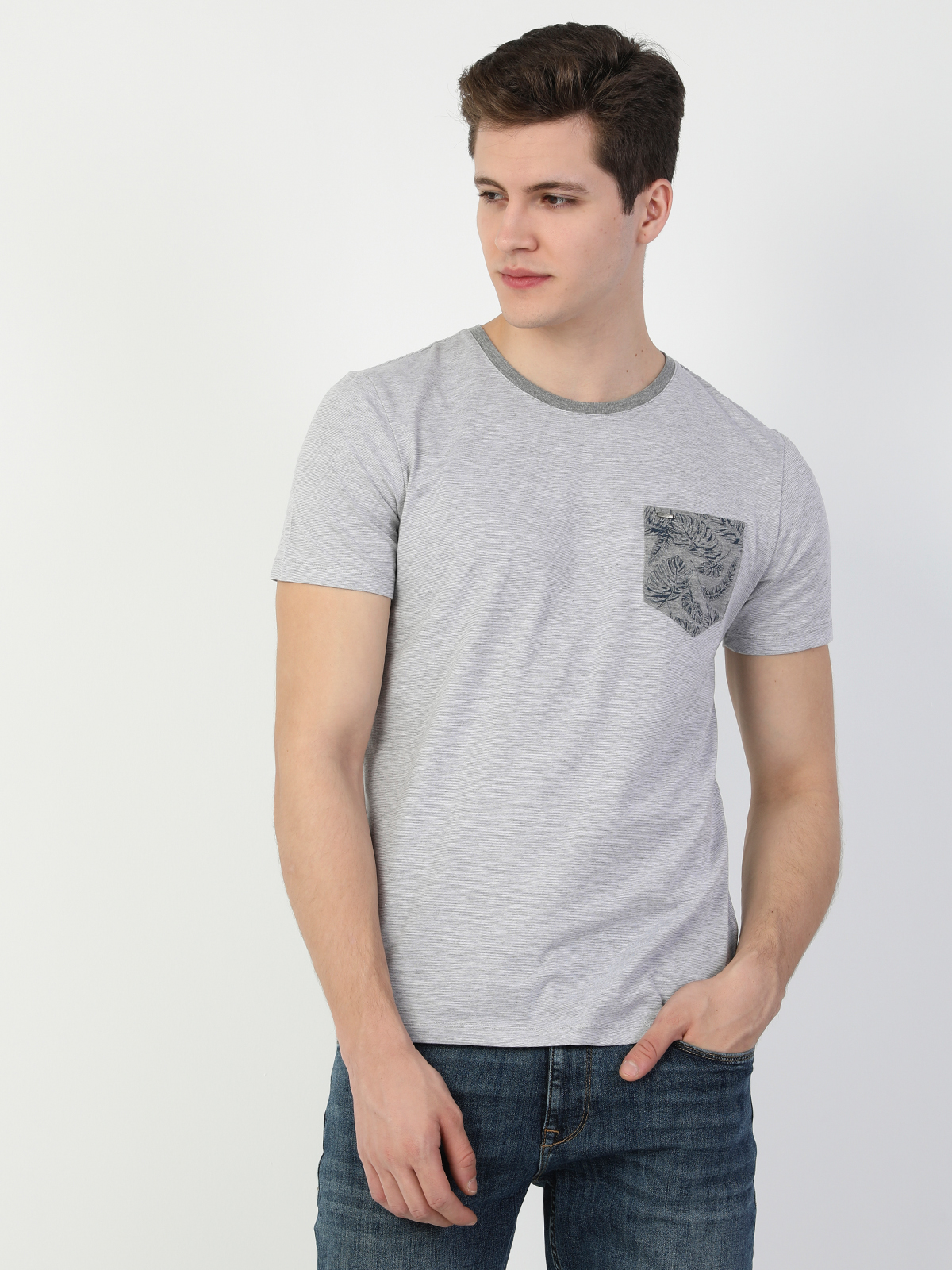 

Футболка Colin's CL1047672MGA M Grey Melange