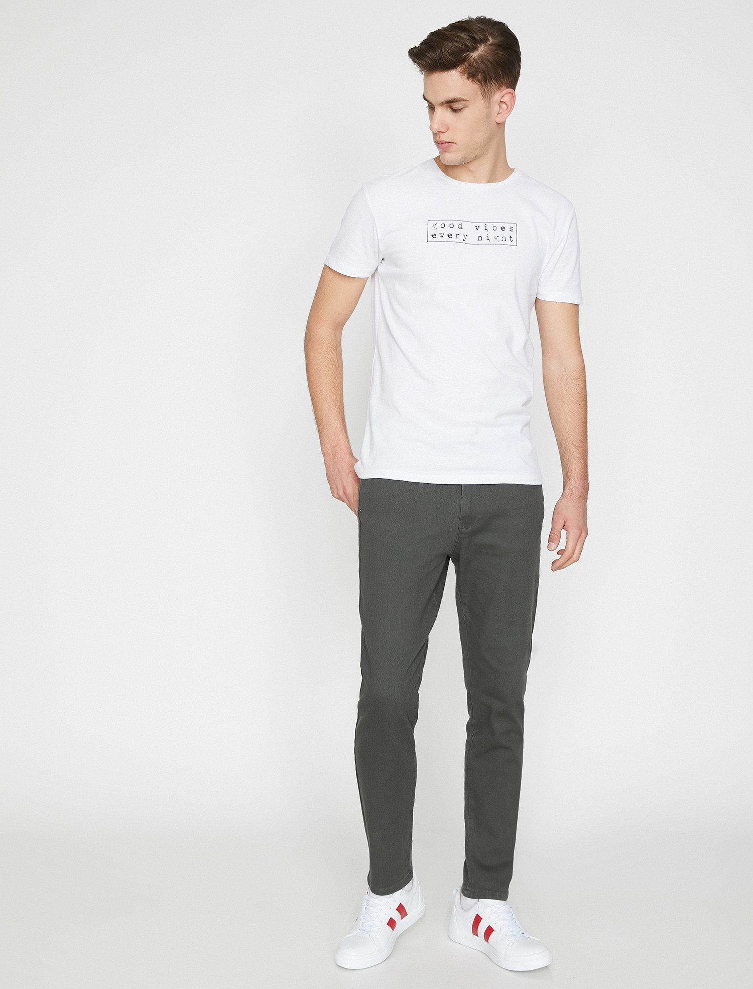 

Брюки Koton 8YAM41824NW-890 38 Khaki