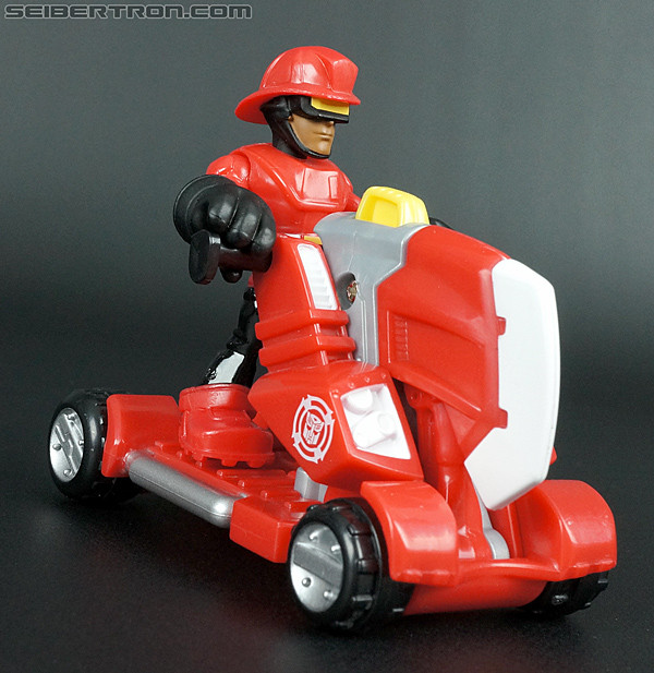 

Коди Бернс со спасательным топором Боты спасатели - Cody Burns, Axe, Rescue Bots, Hasbro - 143195