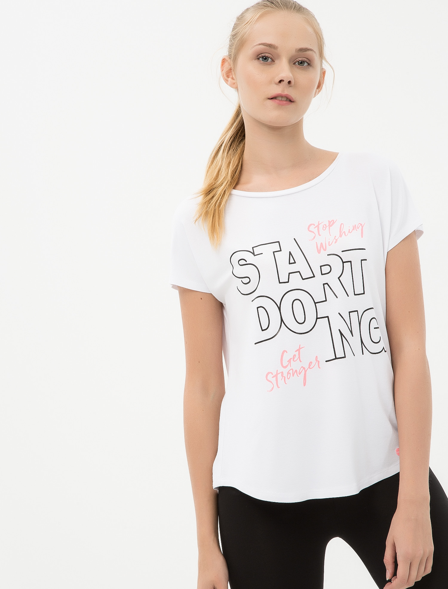 

Футболка Koton 7KAK12167YK  Off White, Футболка Koton 7KAK12167YK L Off White