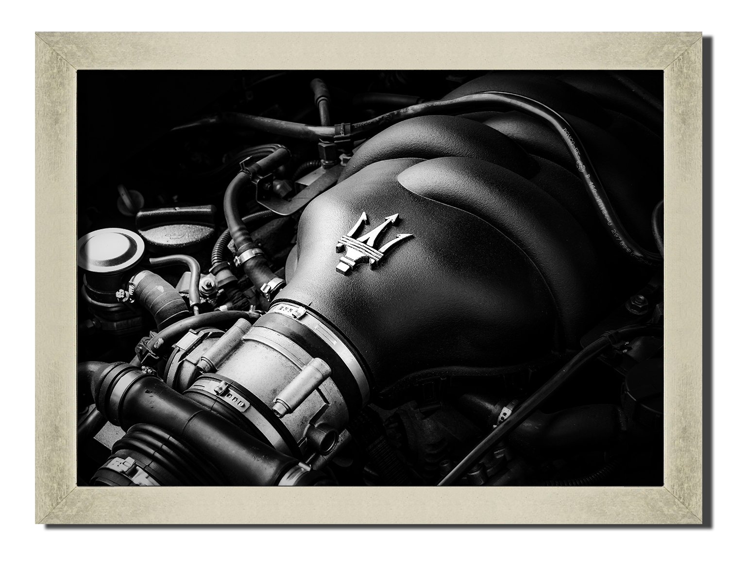 

Silver frame картина на файн-арт бумаге двигатель maserati v8 спортивные гоночные авто суперкары Hotel Arizona HD 31 см x 41 см
