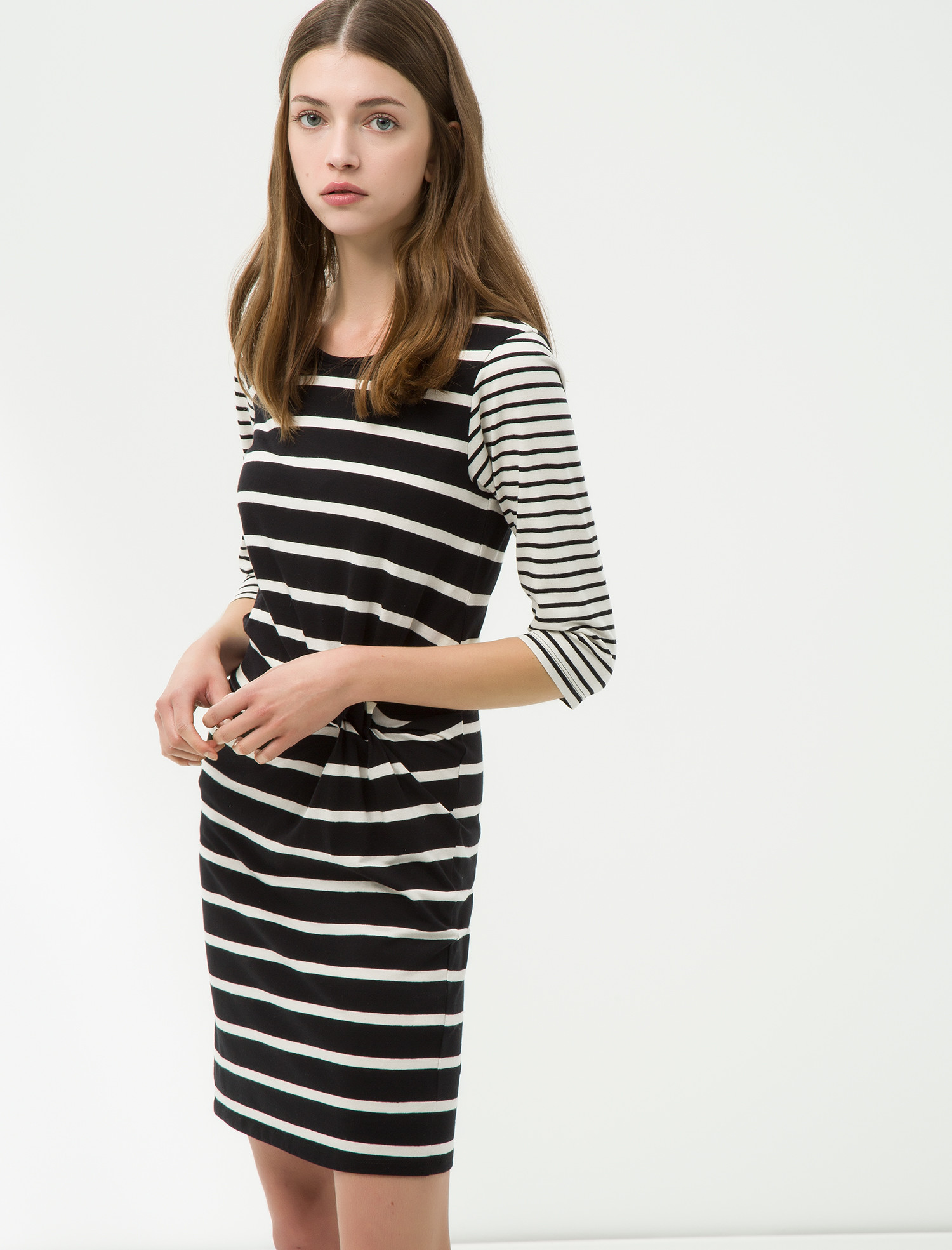 

Платье Koton 7KAK83518OK  Black Stripe, Платье Koton 7KAK83518OK M Black Stripe