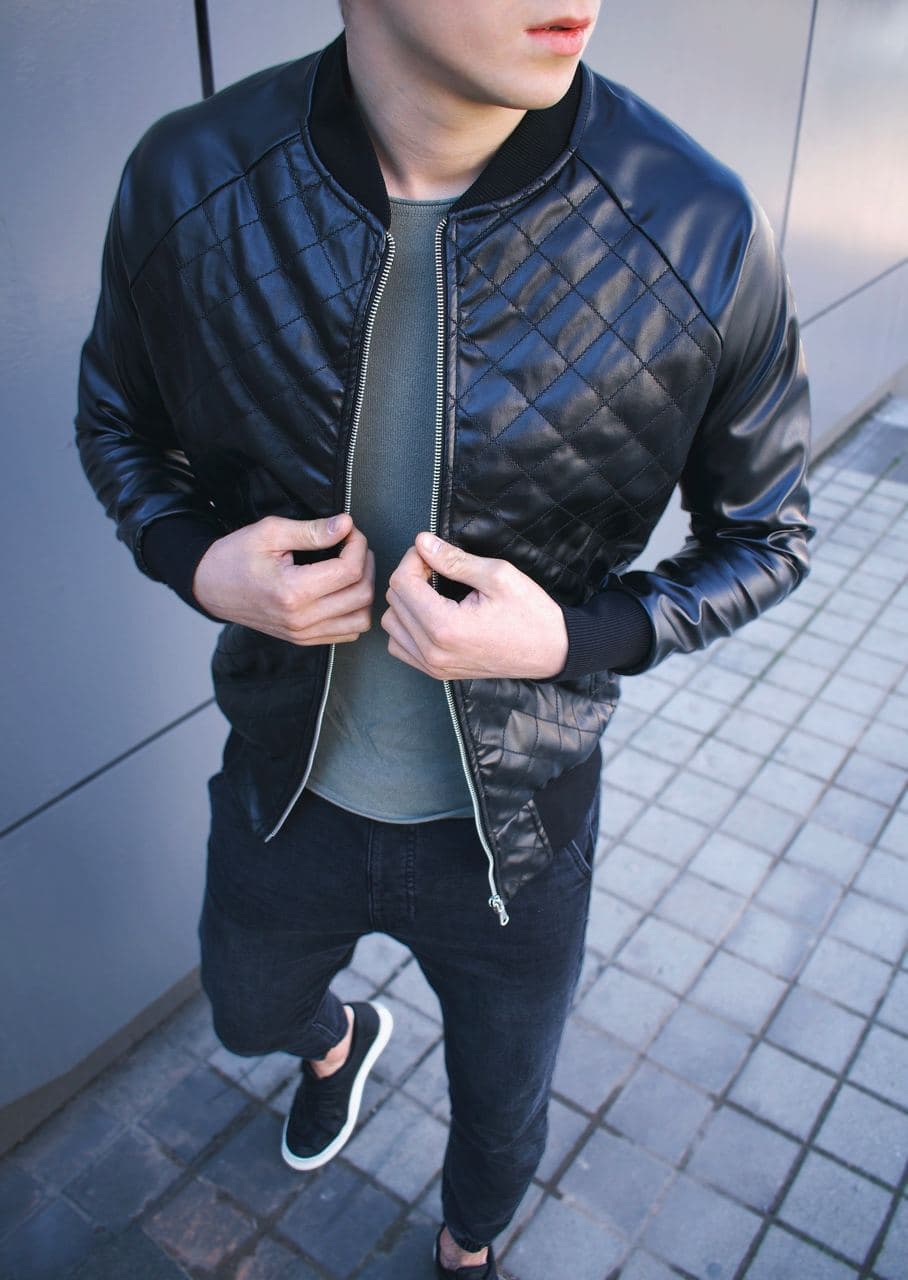 

Стильная мужская кожаная куртка бомберка ТОП качества з ромбом leather, эко-кожа, размер, Стильная мужская кожаная куртка бомберка ТОП качества з ромбом leather, эко-кожа, размер L
