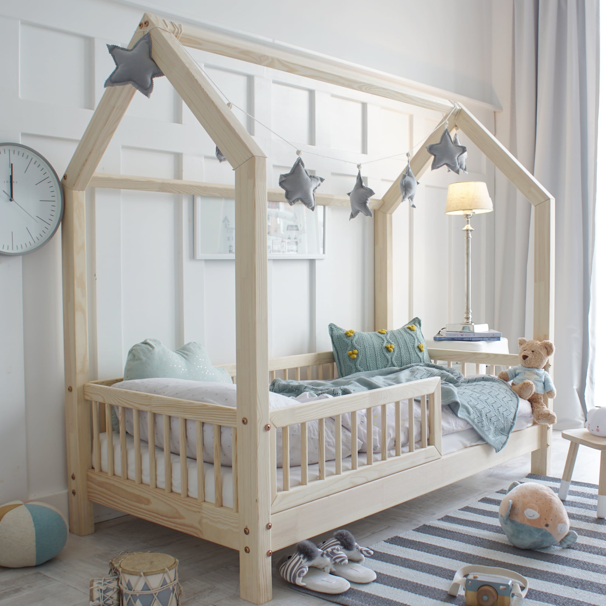 

Детская кроватка домик Tekstura Domik-2 усиленная с бортиками Натуральное дерево 180х80 цвет Натуральный