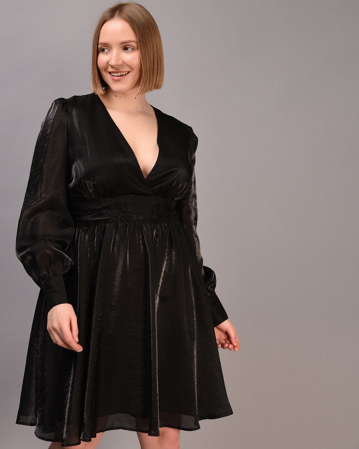 

Платье H&M Черный L 2000001841297