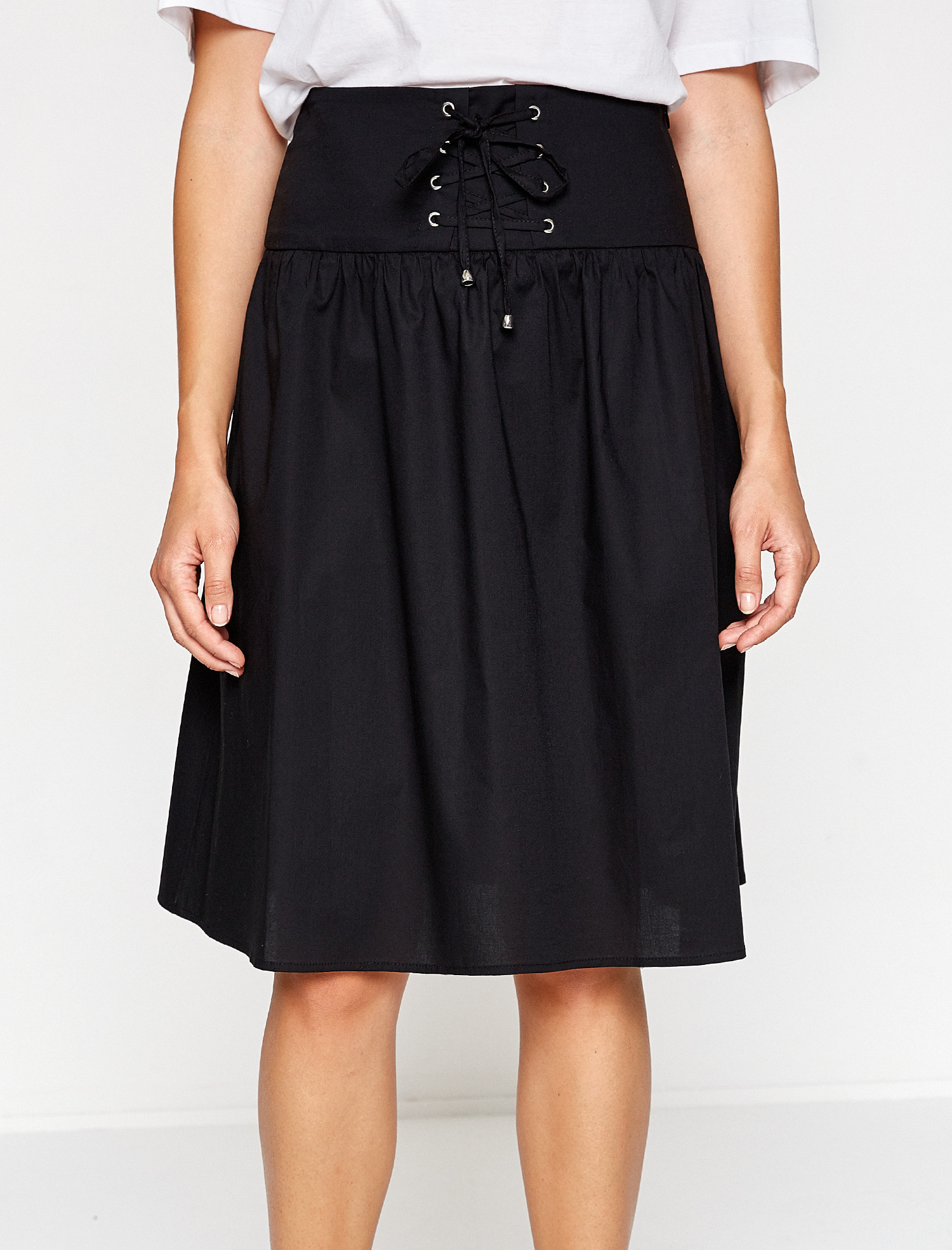 

Юбка Koton 8KAK76489IW-999 34 Black