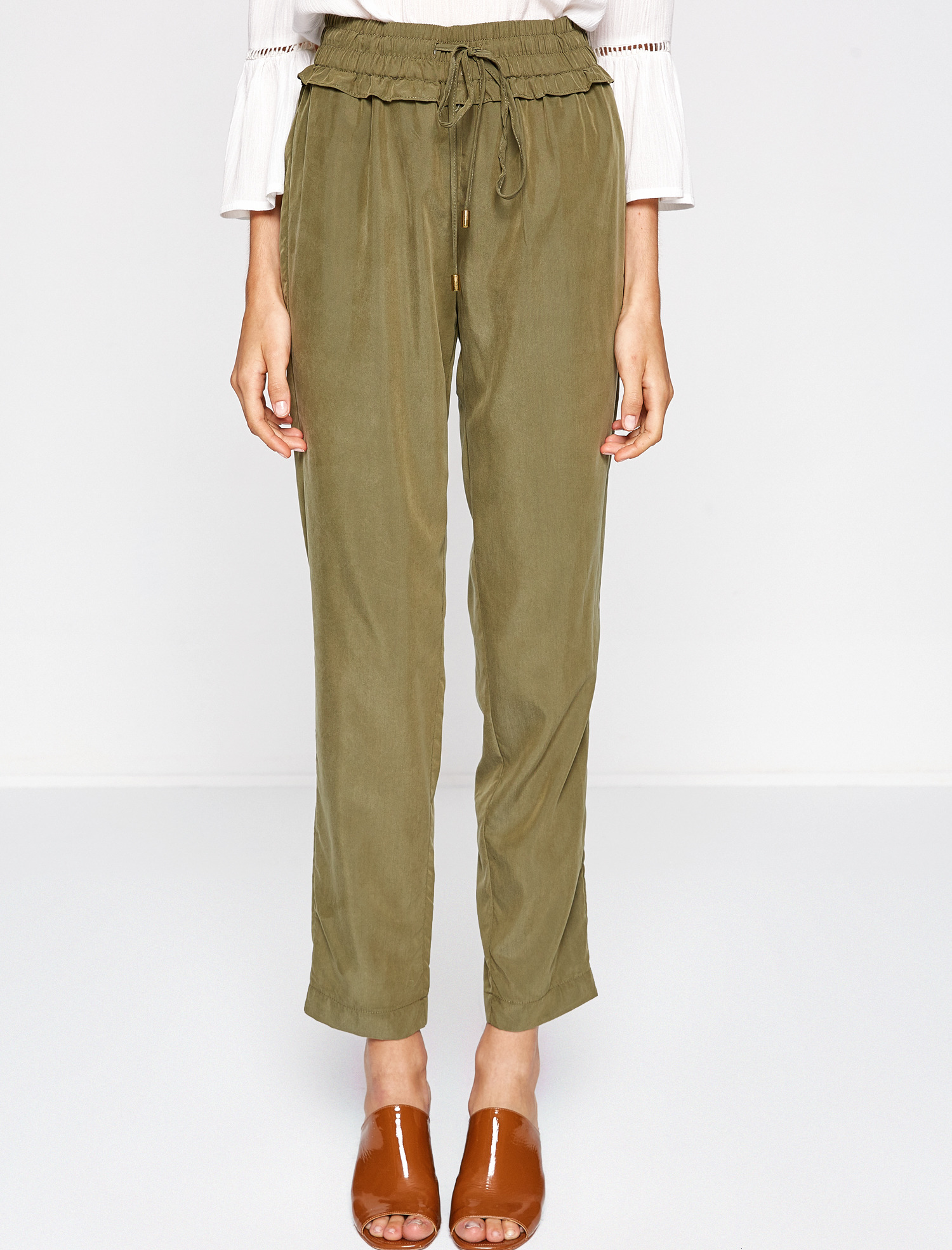 

Брюки Koton 8KAK42369UW-889 42 Khaki