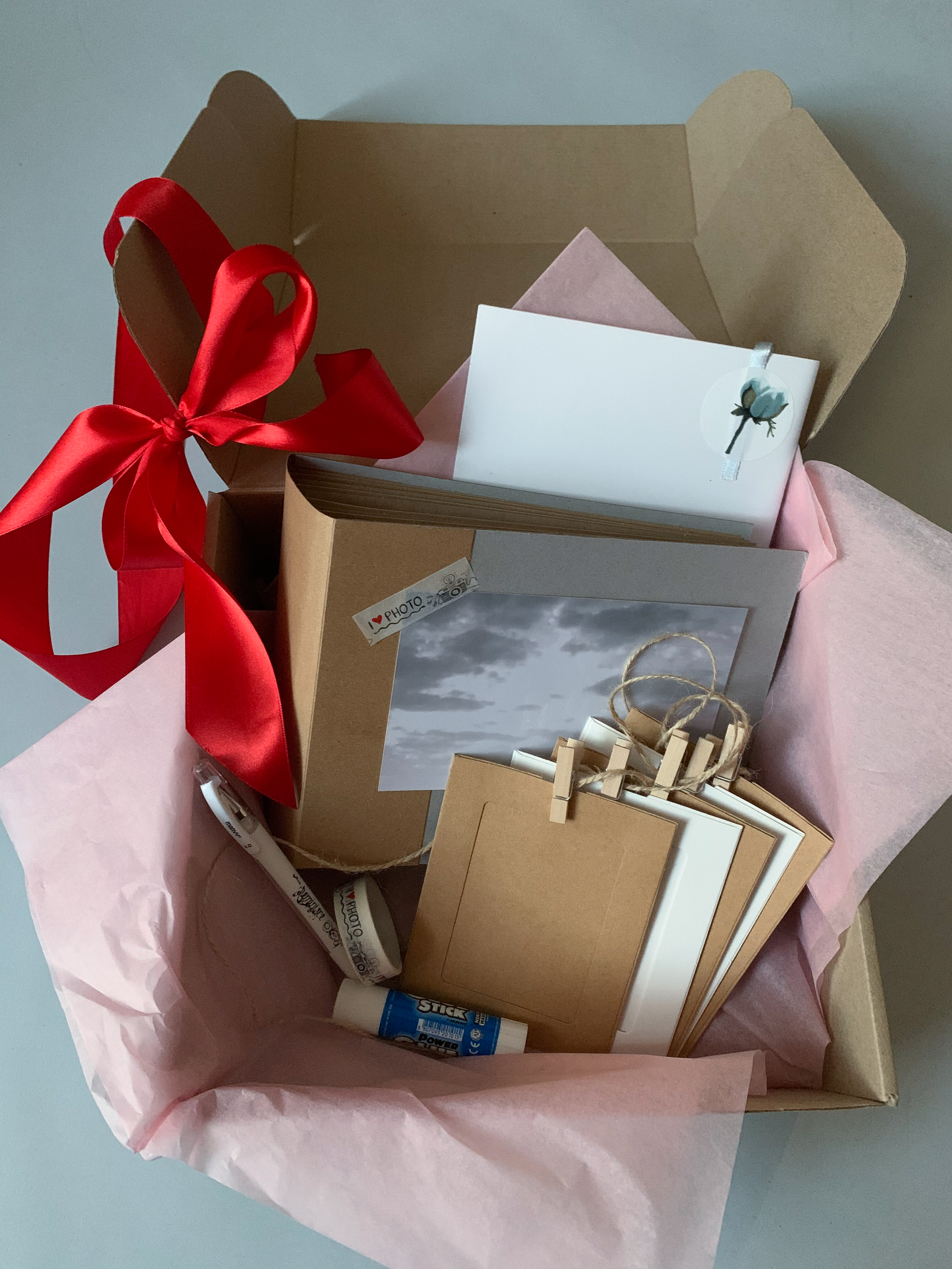 

Подарочный бокс для фотографий Gift Photo Box Розовая упаковка