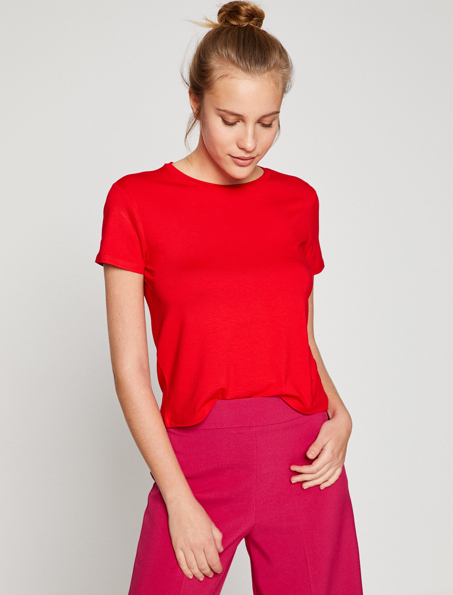 

Футболка Koton 8YAL11364JK-473 M Red