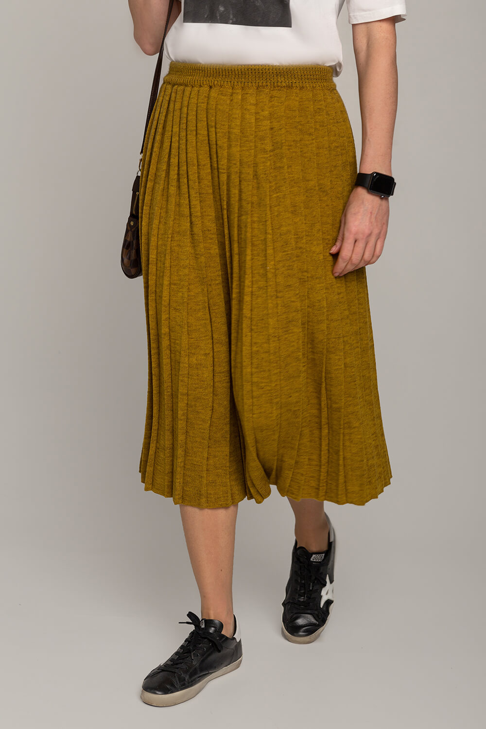 

Юбка Berta Lucci Плиссе XXL Горчица (01134-yellowxxl)