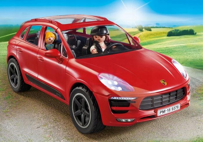 

Игровой набор Playmobil Porsche Macan с прицепом для лошади (9376)