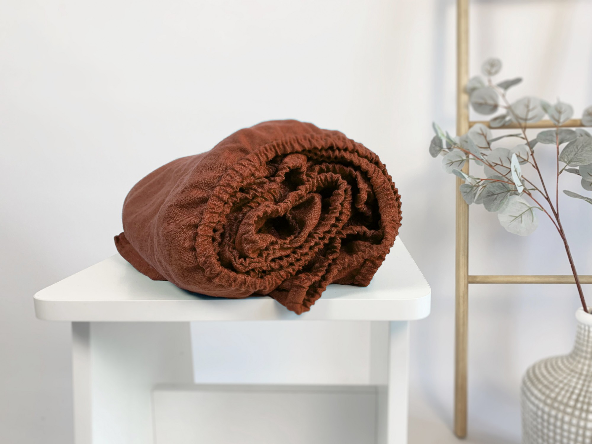 

Льняная простынь на резинке TouchableLinen 180x190x25 см Терракотовый