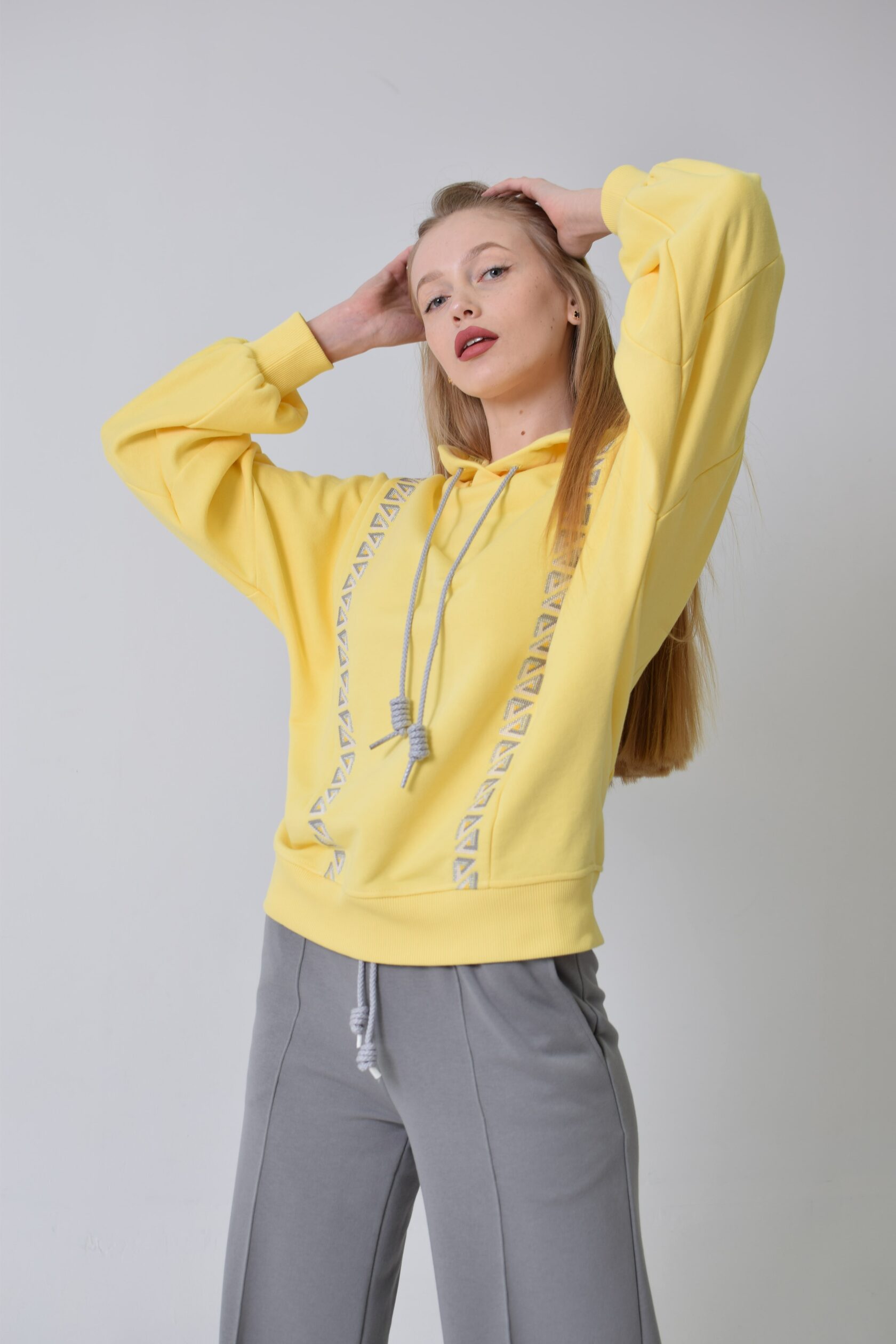 

Світшот UkrLook жіночий "Трикутники"  Жовтий, Світшот UkrLook жіночий "Трикутники" M Жовтий