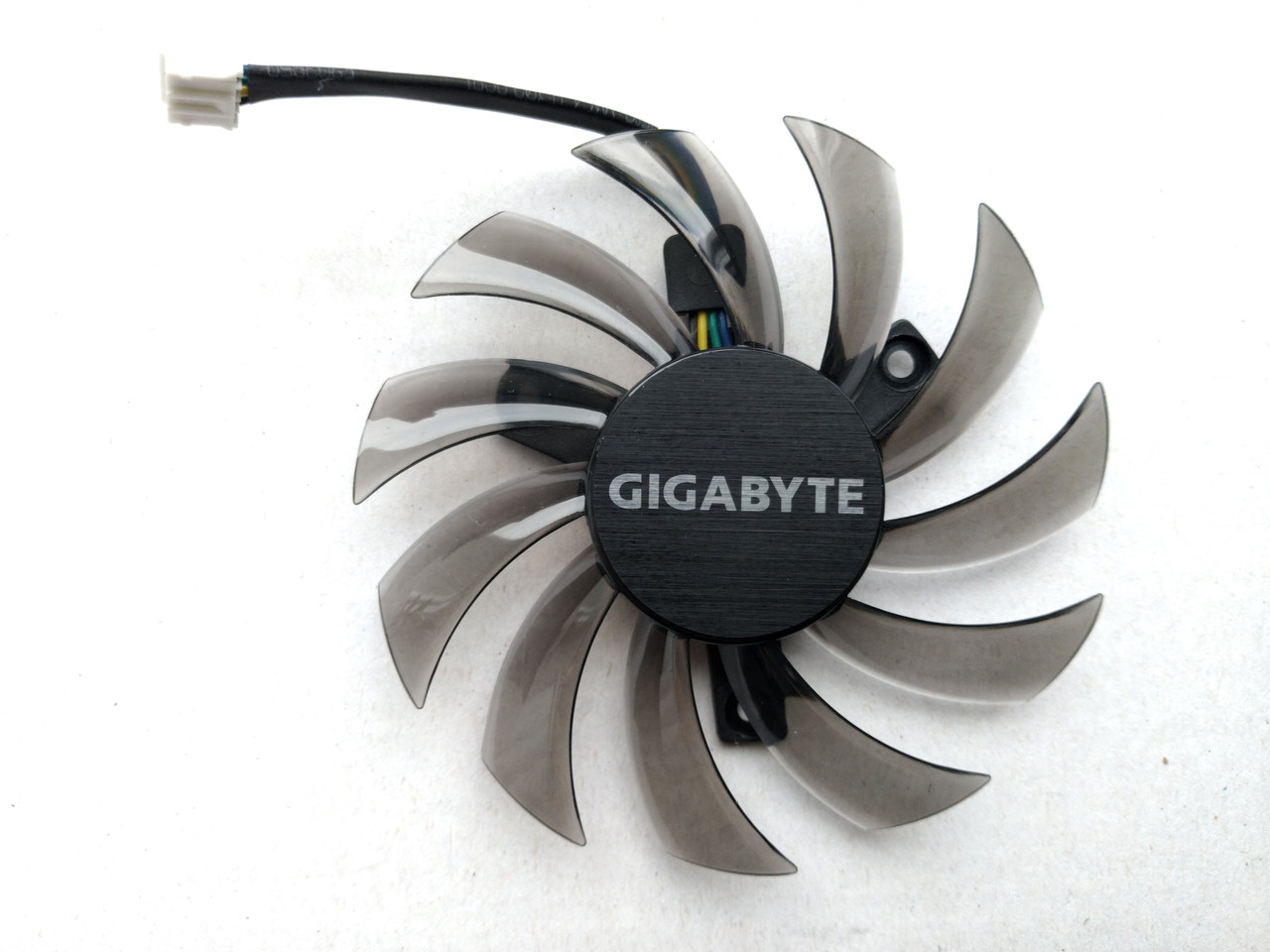 

Вентилятор Everflow для видеокарты Gigabyte T128010SU (T128010SL) (№23)