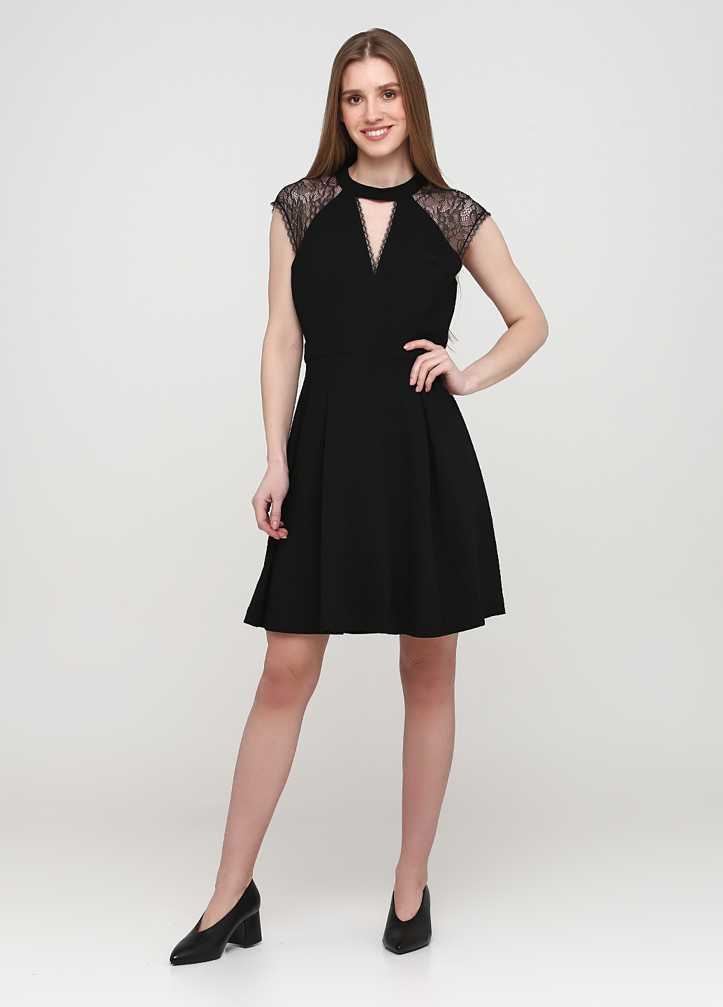 

Платье BCBGMAXAZRIA smix05330081  Черный 2000000526270, Платье BCBGMAXAZRIA smix05330081 36 Черный 2000000526270