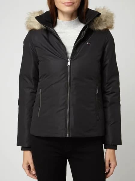 

Куртка Tommy Jeans М