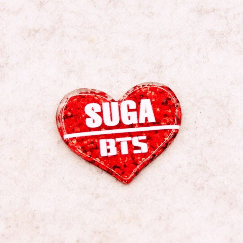 

Брошка Серце Suga BTS