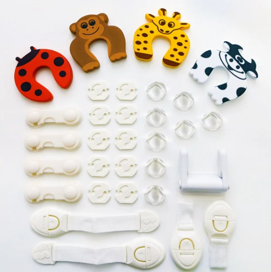 

Набор для детской безопасности Baby Toys 31 шт Мебель Розетки Двери