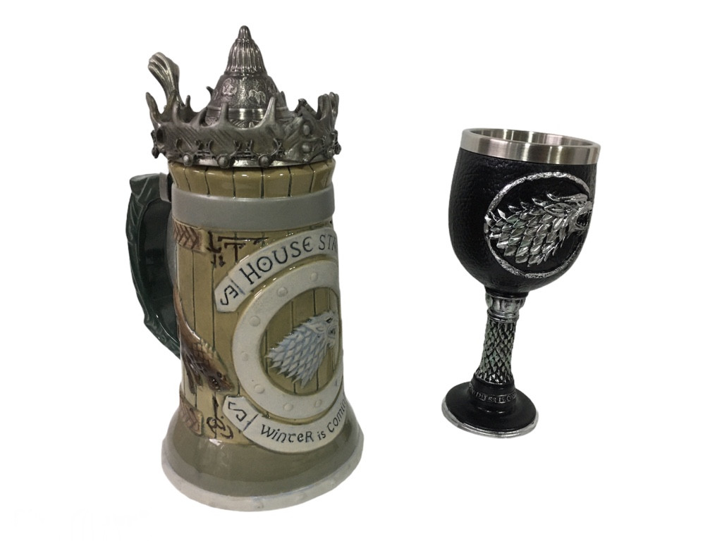 

Подарочный набор Готика Кружка Game Of Thrones House Stark Игра Престолов Дом Старков и Бокал Дом Старков 650/200 мл