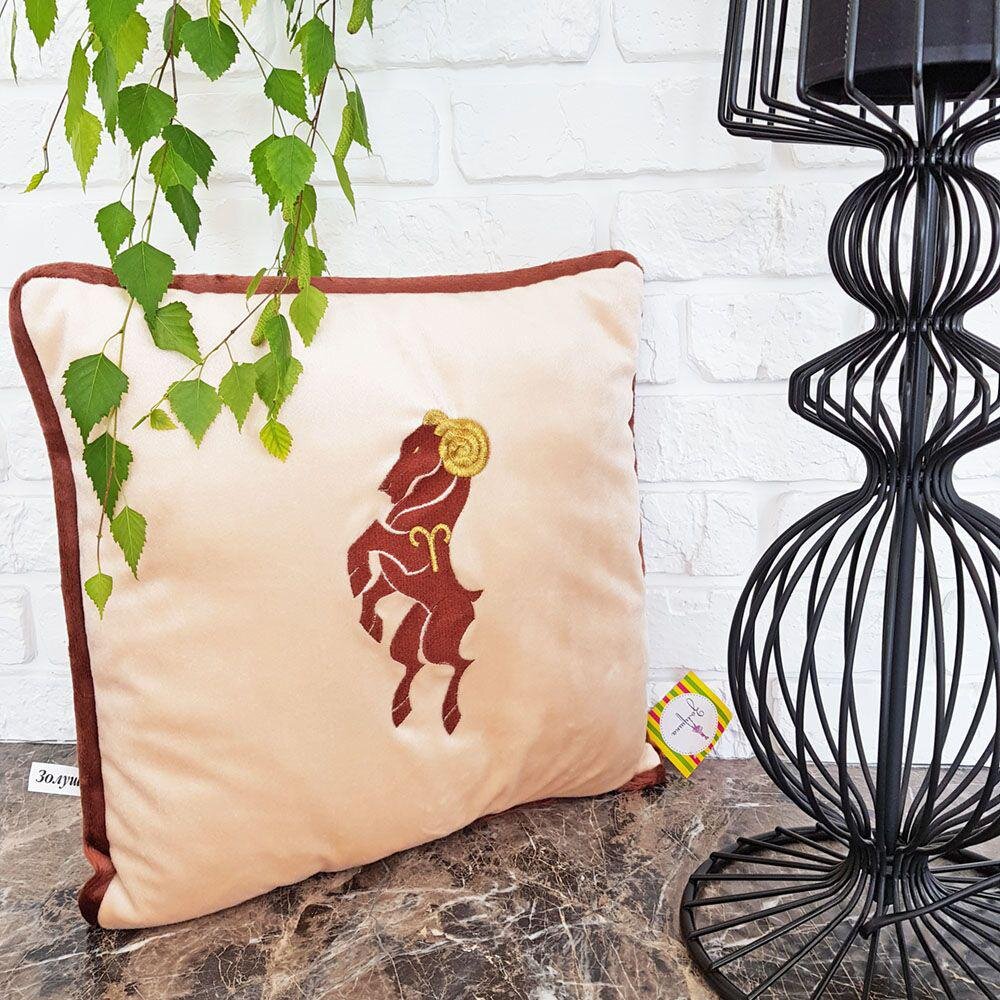 

Мягкая игрушка Zolushka Подушка Зодиак овен 32см (4684)