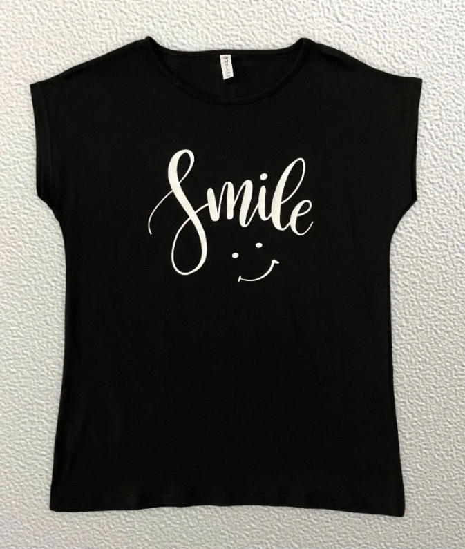 

Жіноча Футболка HAZARD Smile чорна батал 21774 (2XL (52))
