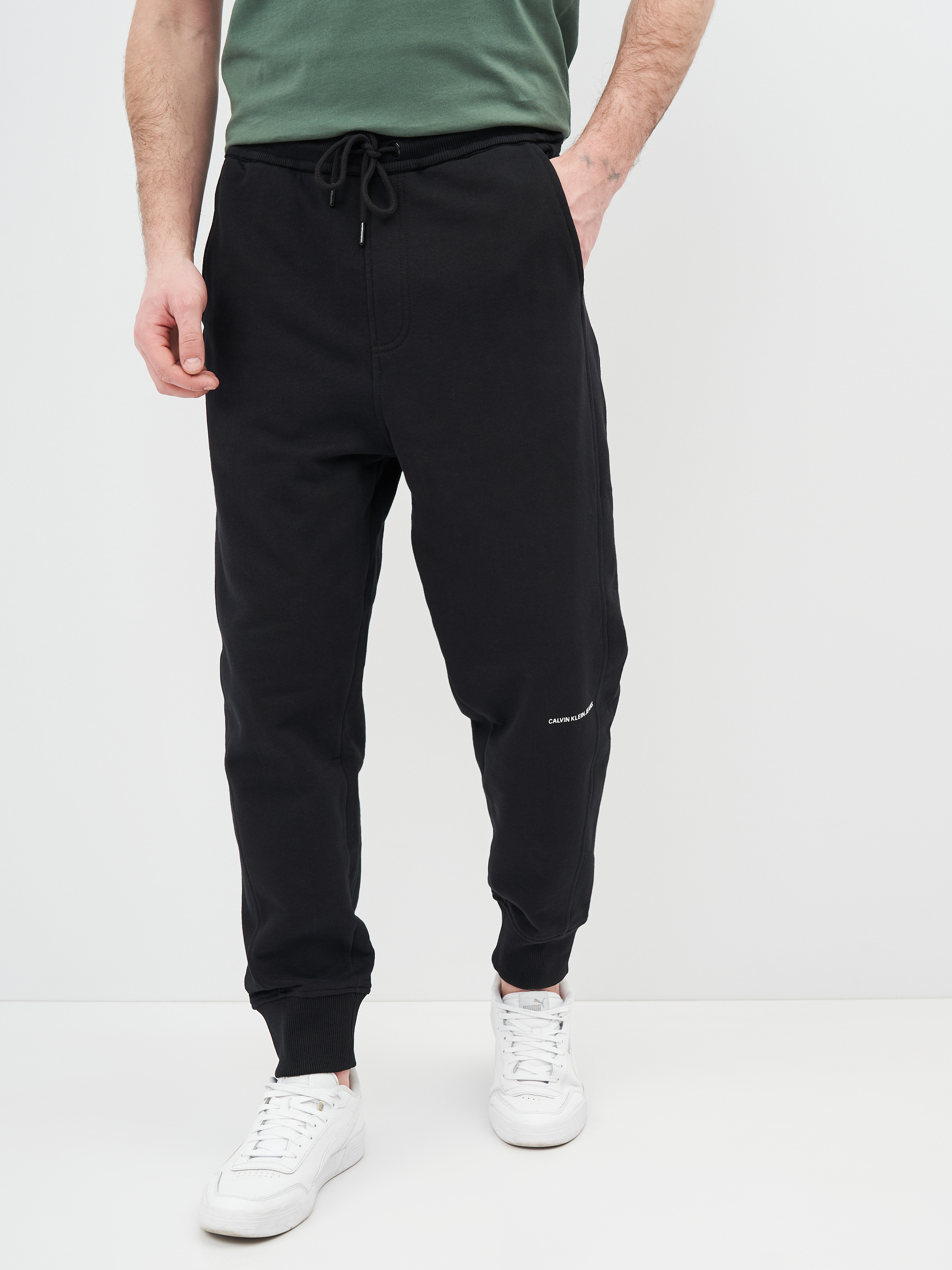 

Спортивные штаны Calvin Klein Jeans Micro Branding Hwk Pant J30J317688-BEH M Pvh Black