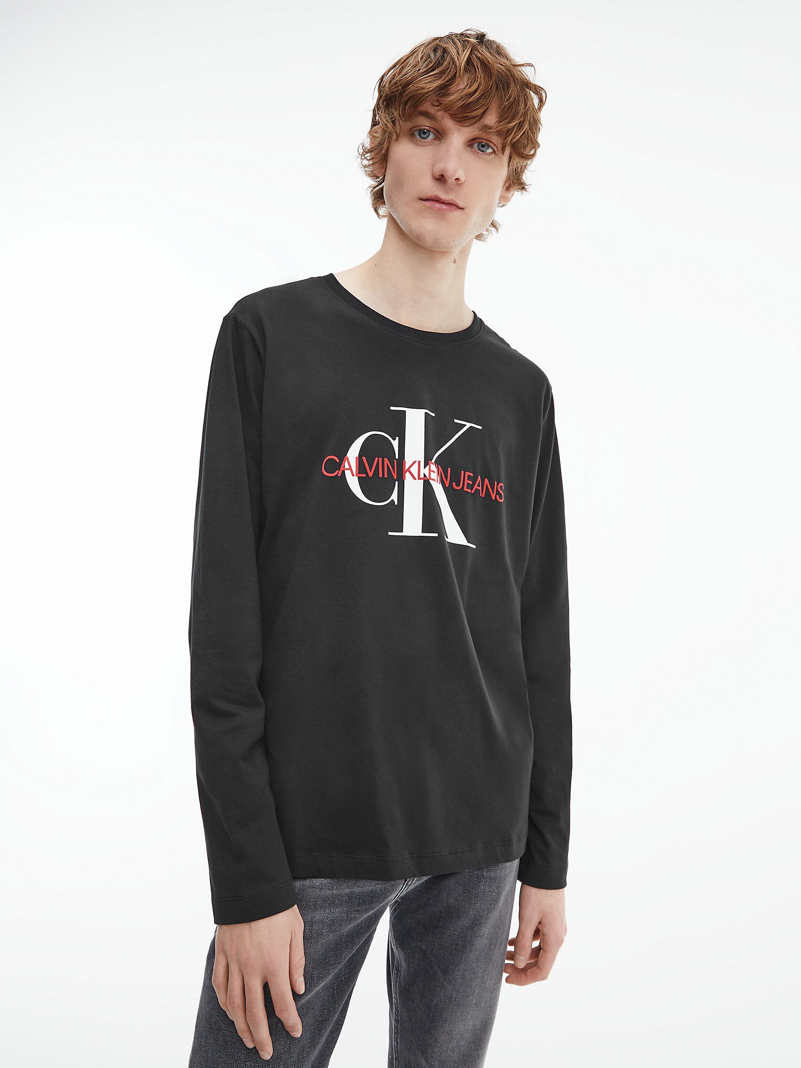 

Лонгслив Calvin Klein Jeans Monogram Ls Tee J30J319224-BEH S Pvh Black