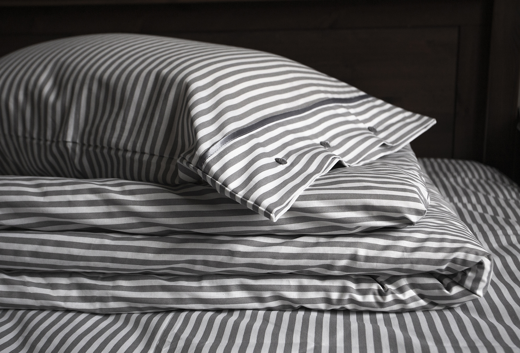 

Комплект постельного белья Sleeper Set Поплин Nordic Home Полуторный 145x210 см (SS-NH-1,5)