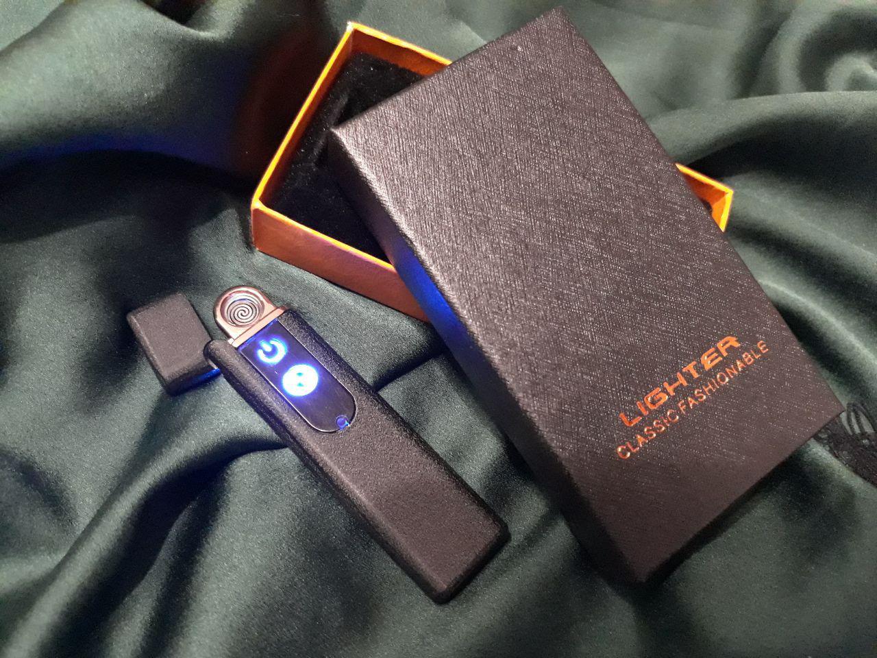 

Электронная USB зажигалка BMW Черная (9925X)