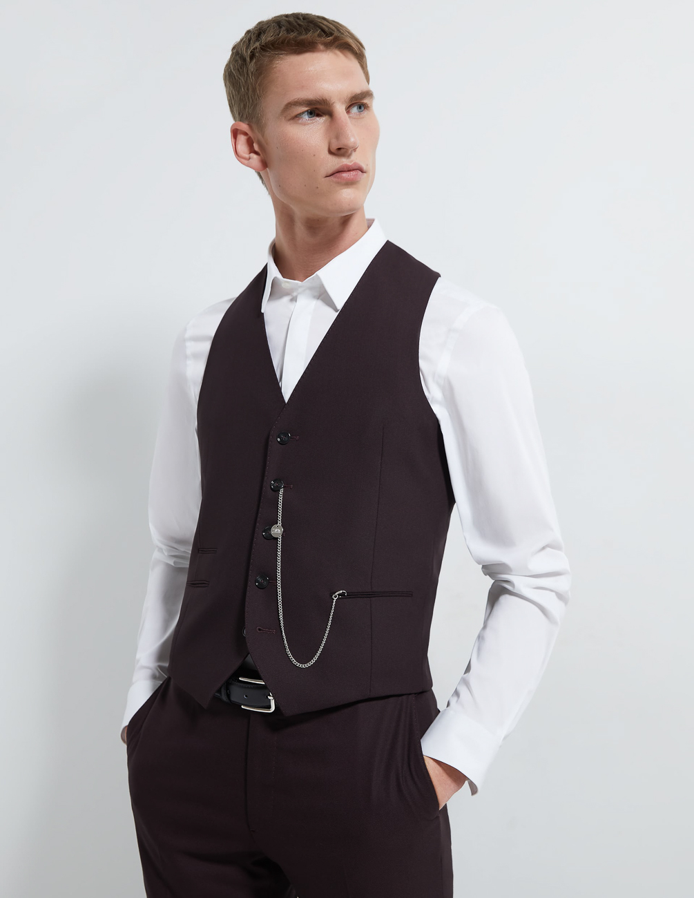 

Жилет Zara М0108879 (1564/422/606) цвет бордовый M