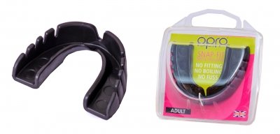 

Капа Opro Junior Snap-Fit Jet Black (SKL24-277197)