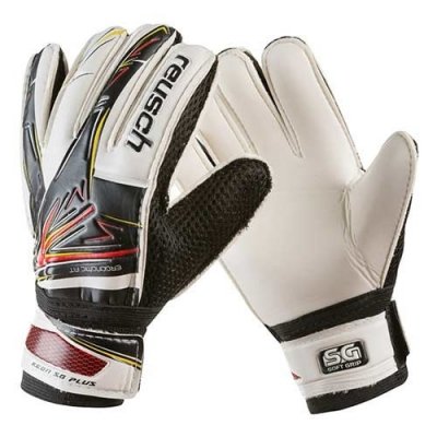 

Вратарские перчатки World sport Latex Foam Reusch черно-белые размер 6 (SKL11-281013)