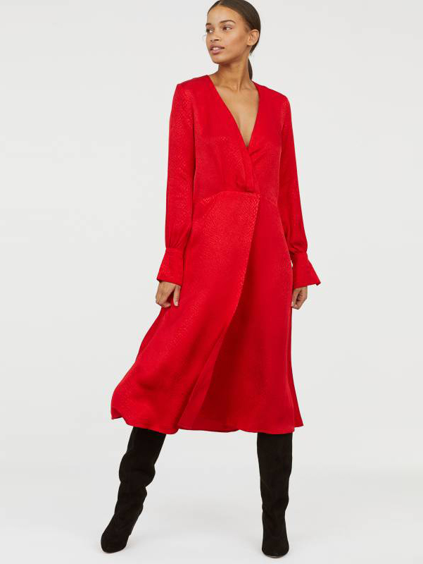 

Платье H&M 0696911-8 42 Красное