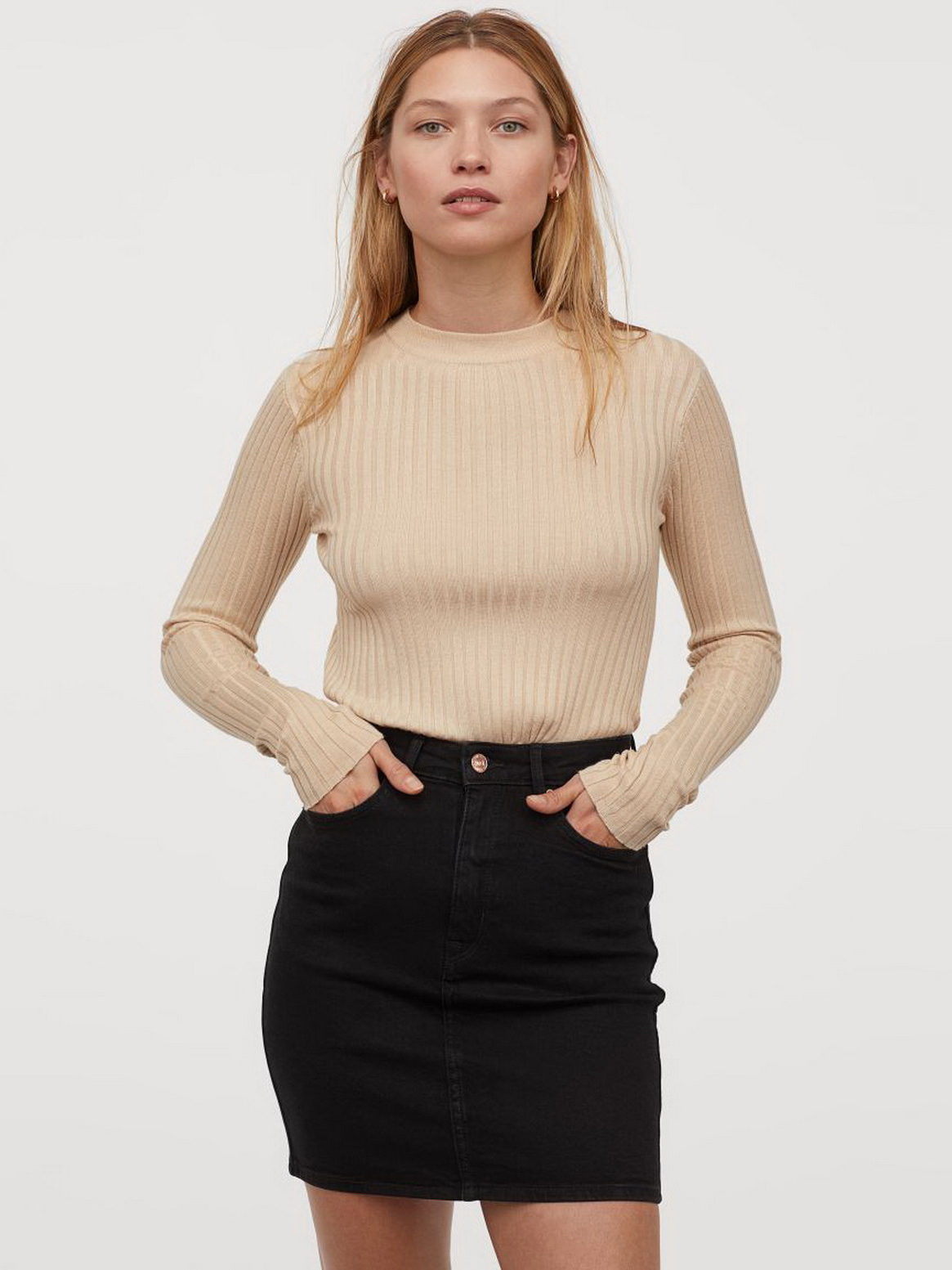 

Юбка джинсовая H&M 0729860-9 46 Черная