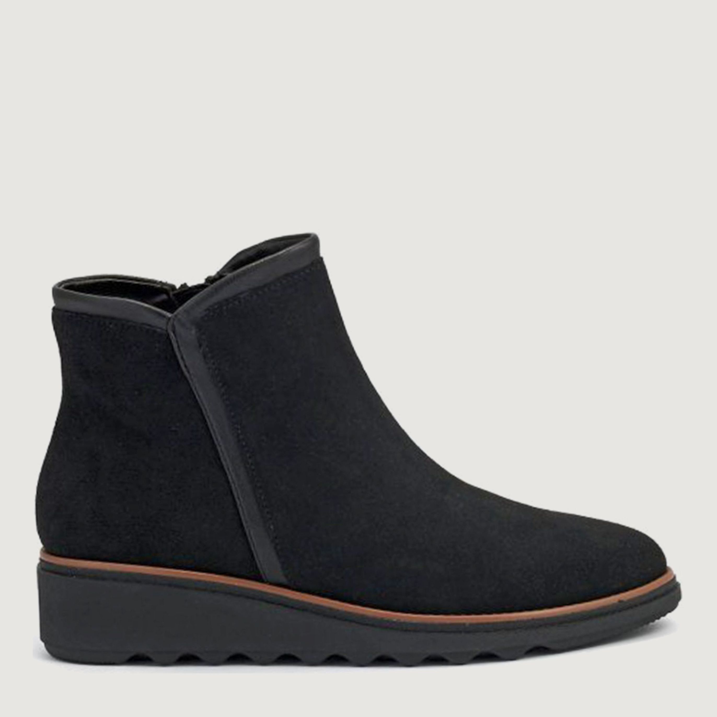 

Ботинки Clarks 2615-3517 38 (23.7 см) Черные