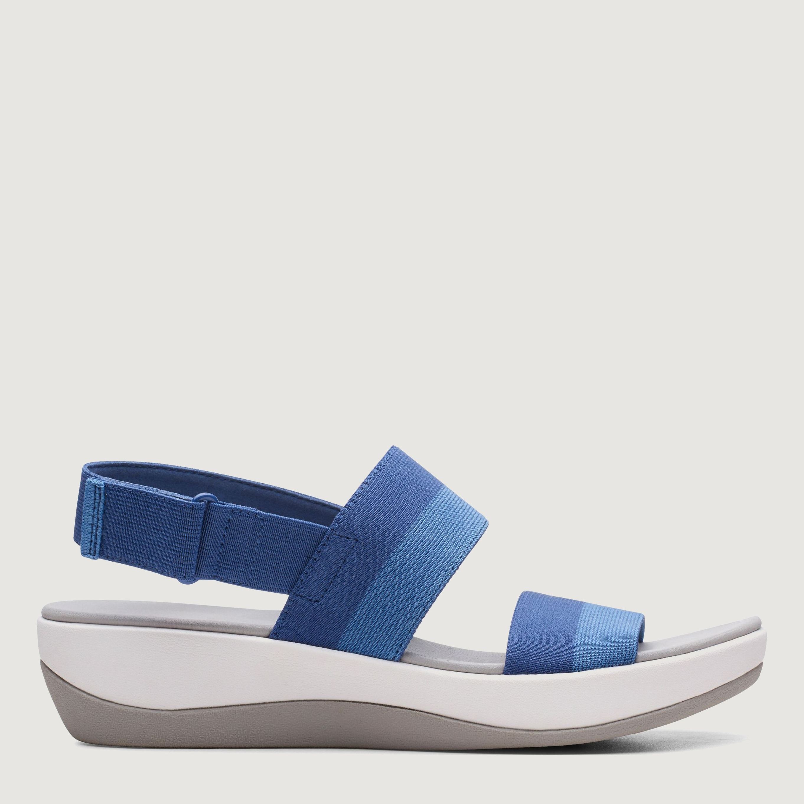 

Сандалии Clarks 2614-9143 39.5 (25 см) Многоцветные