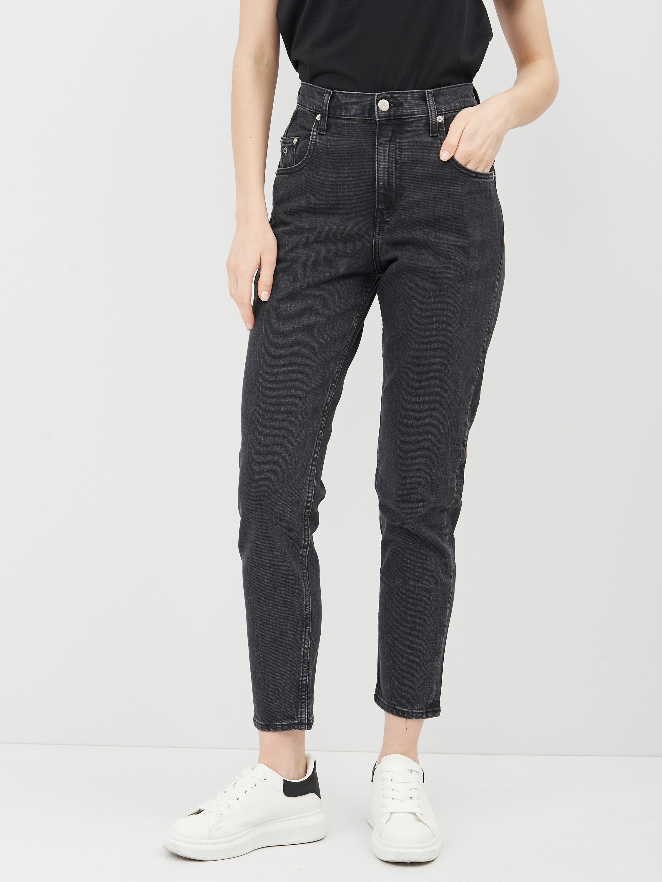 

Джинсы Calvin Klein Jeans Mom Jean J20J216303-1BY 27 Denim Black