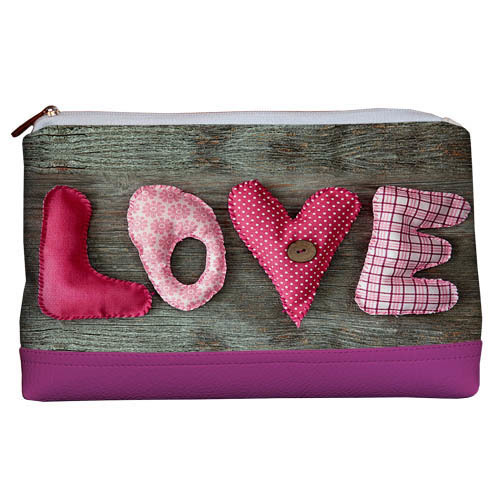 

Косметичка дорожная Lovely Presentville Love подушечки 26x15x8 см