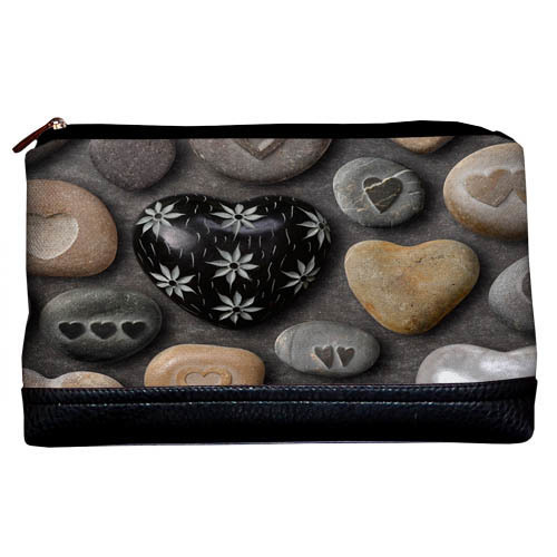 

Косметичка дорожная Lovely Presentville Камни-сердца 26x15x8 см