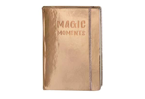 

Блокнот B5 Wilhelm Buro на гумці в клітинку 144 аркуша білий папір тверда обкладинка 13*19см